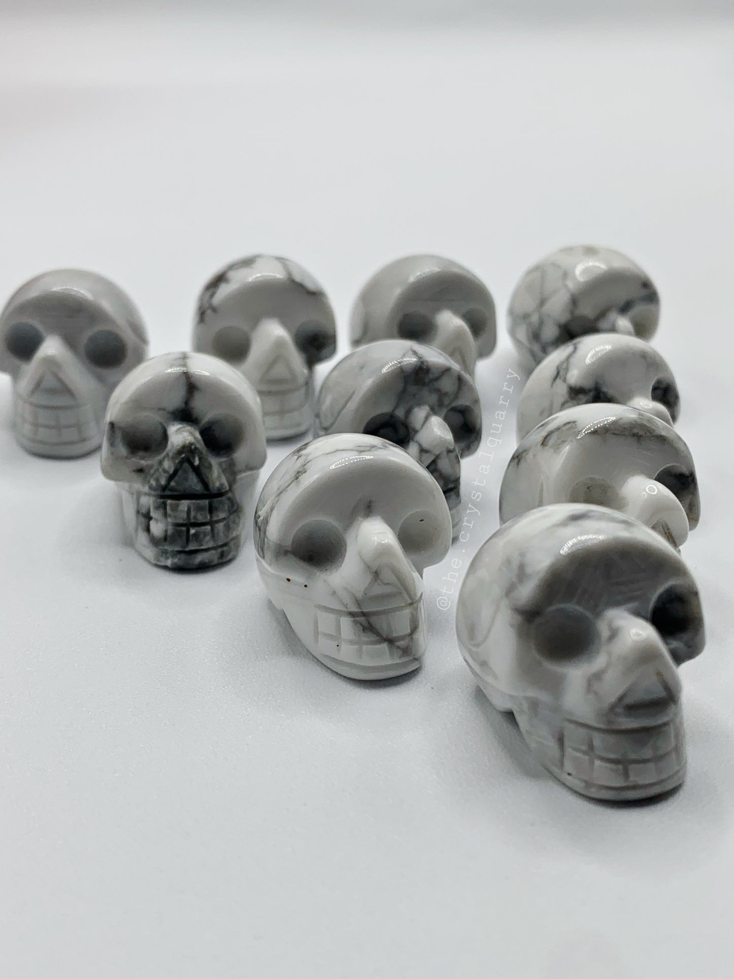 Howlite Mini Skull